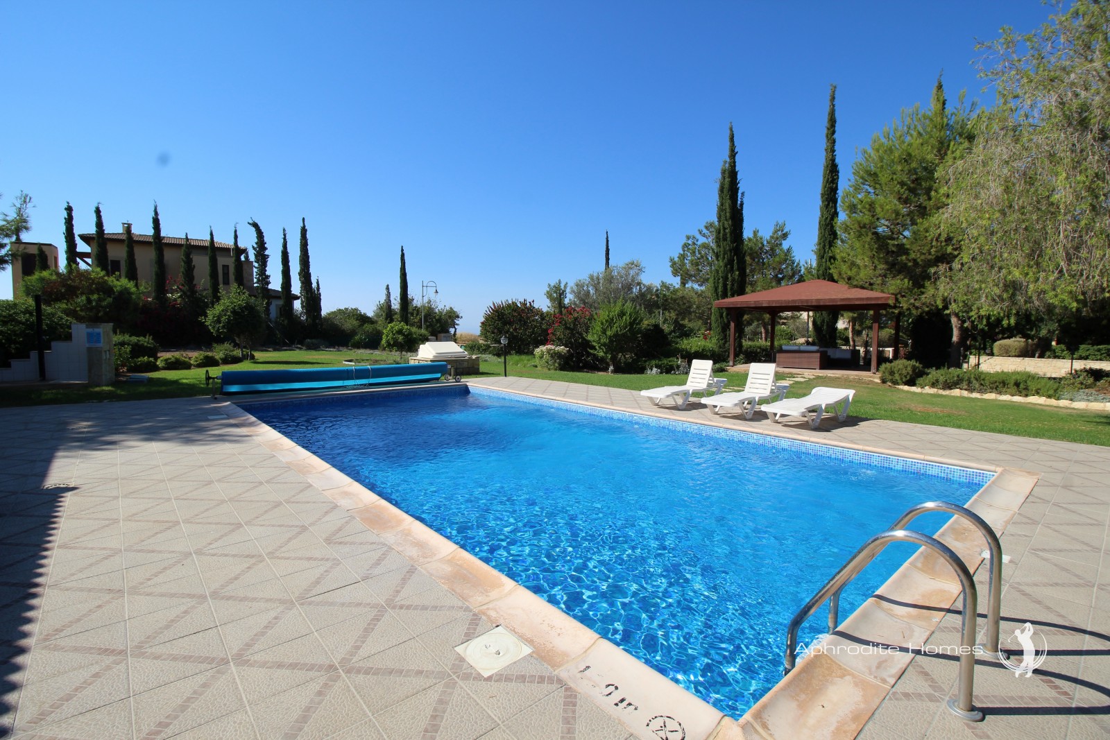 Villa For Sale  in  Aphrodite Hills