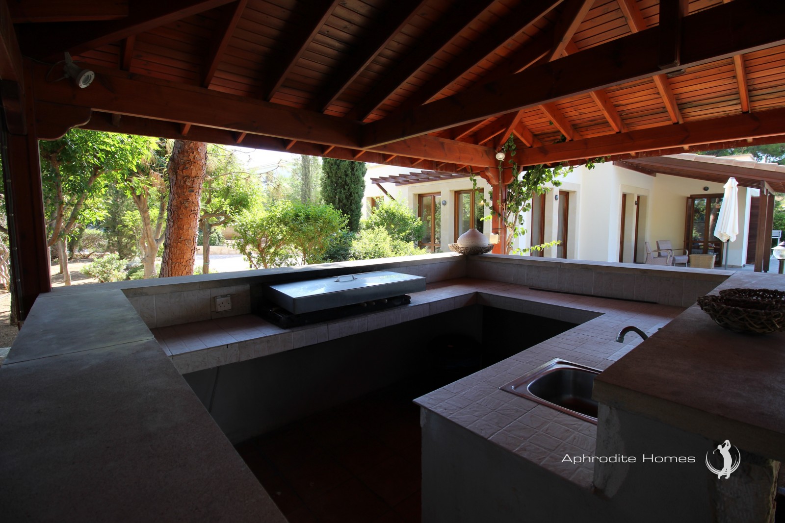 Villa For Sale  in  Aphrodite Hills