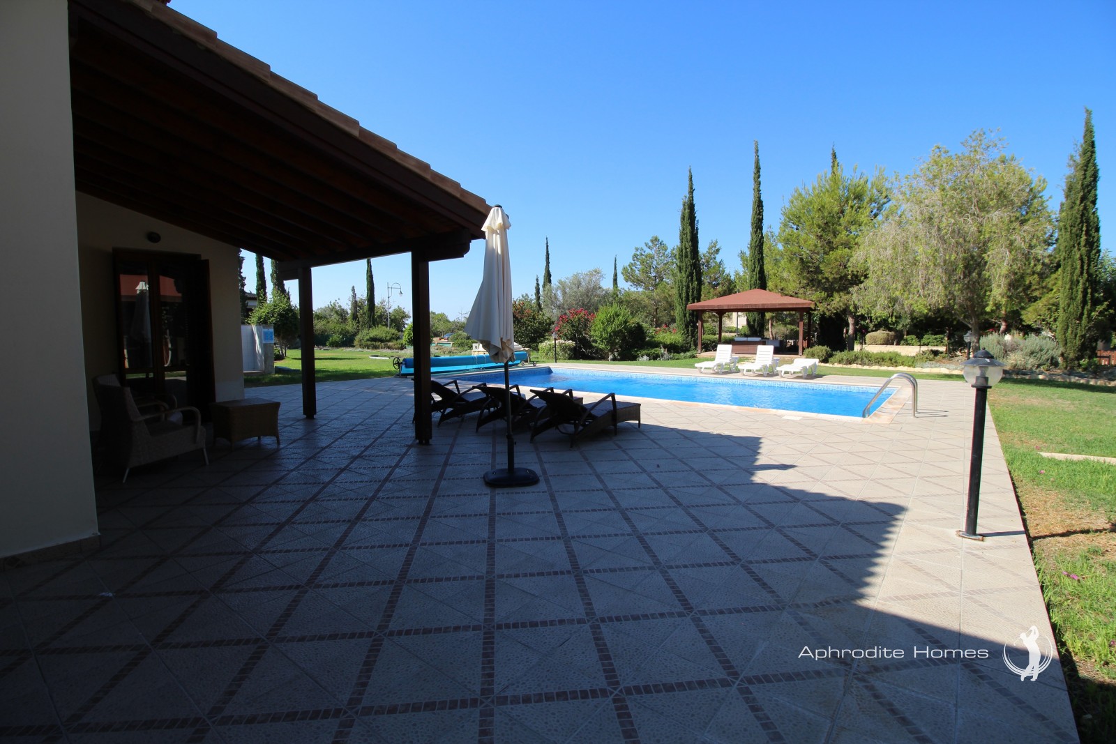 Villa For Sale  in  Aphrodite Hills