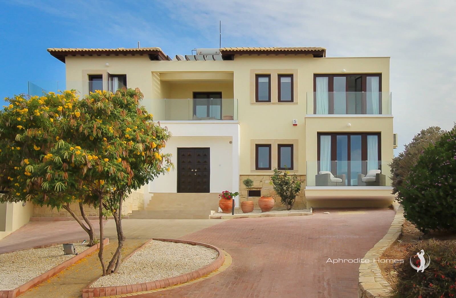 Villa For Sale  in  Aphrodite Hills