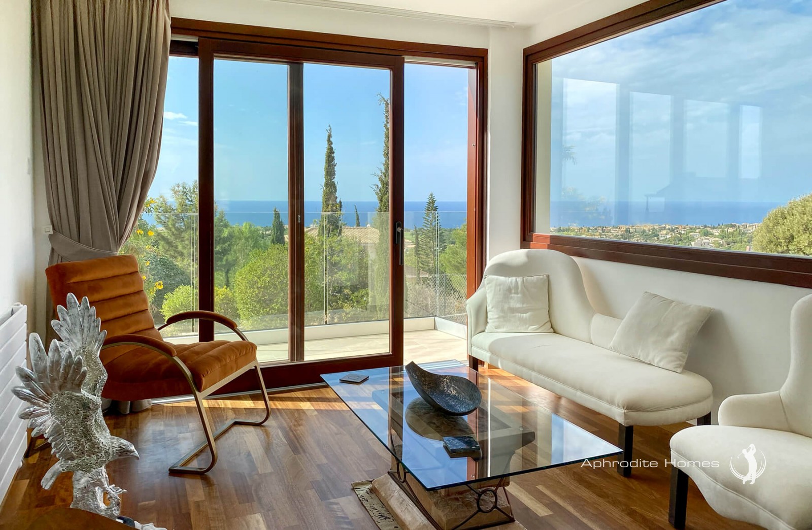 Villa For Sale  in  Aphrodite Hills