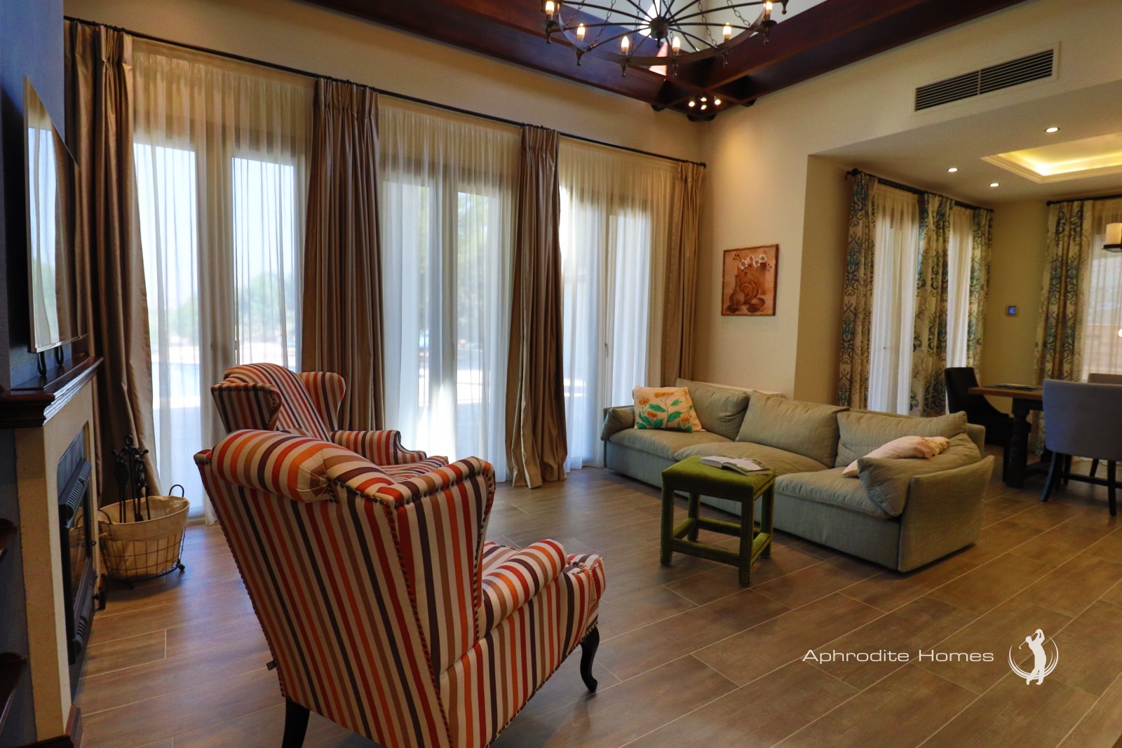 Villa For Sale  in  Aphrodite Hills