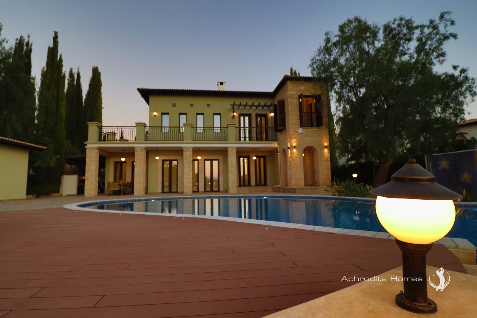 Villa For Sale  in  Aphrodite Hills