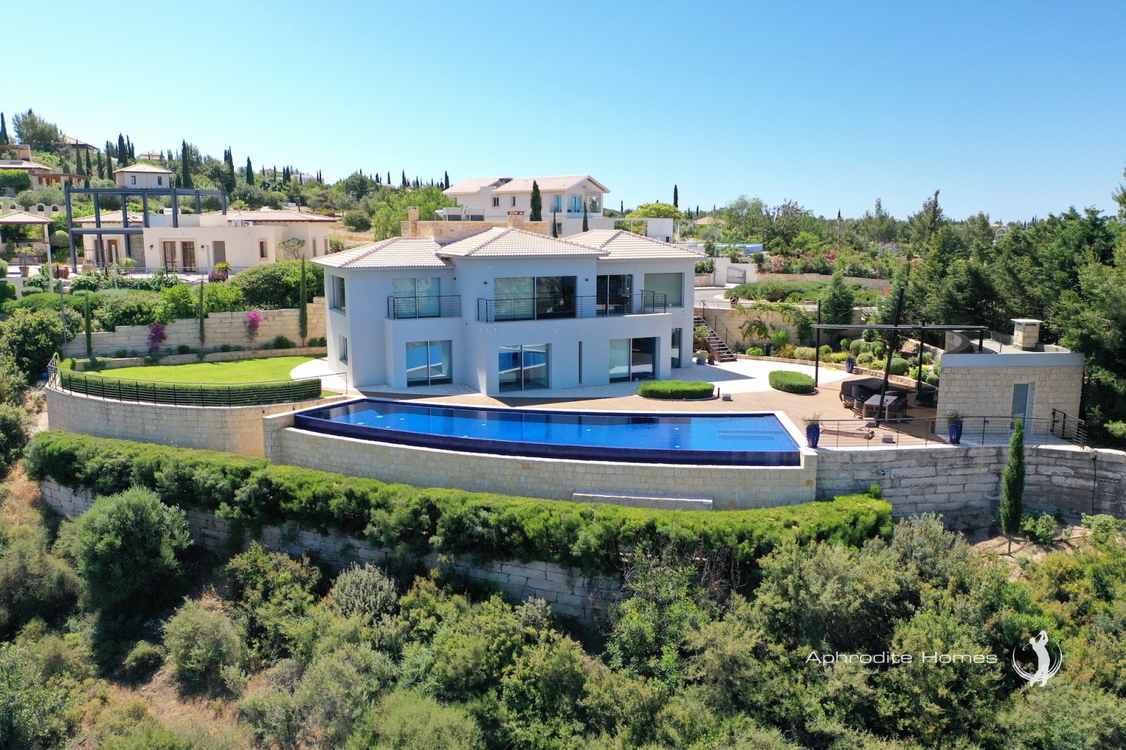 Villa For Sale  in  Aphrodite Hills
