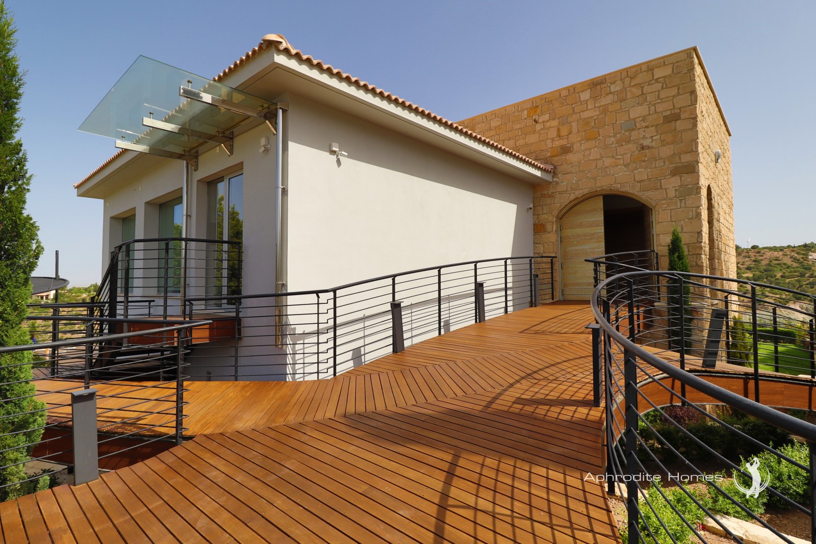Villa For Sale  in  Aphrodite Hills