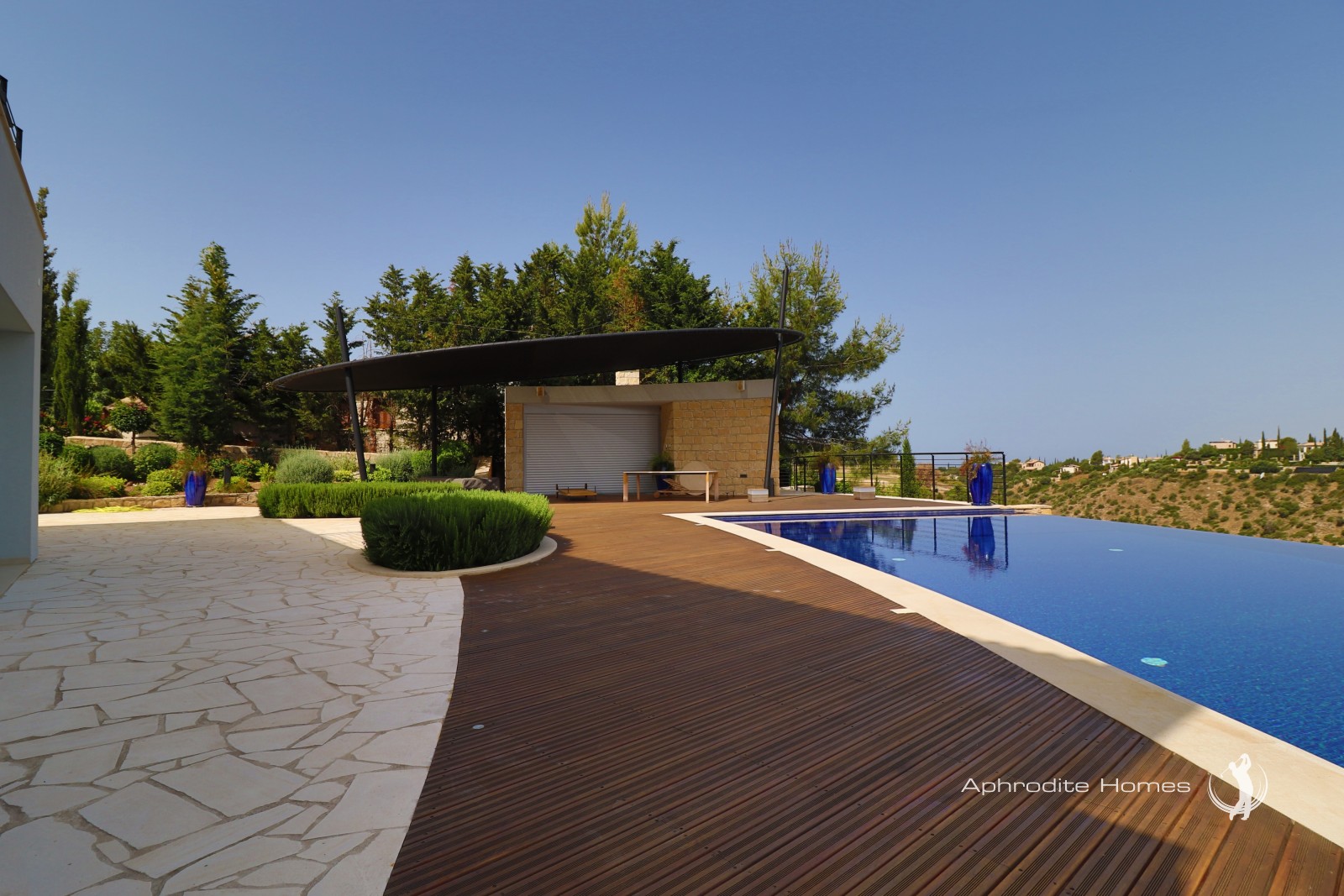 Villa For Sale  in  Aphrodite Hills