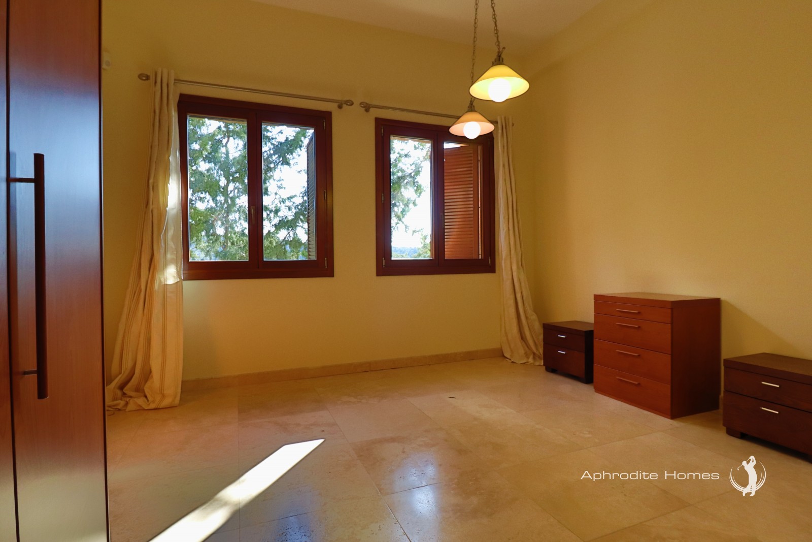 Villa For Sale  in  Aphrodite Hills