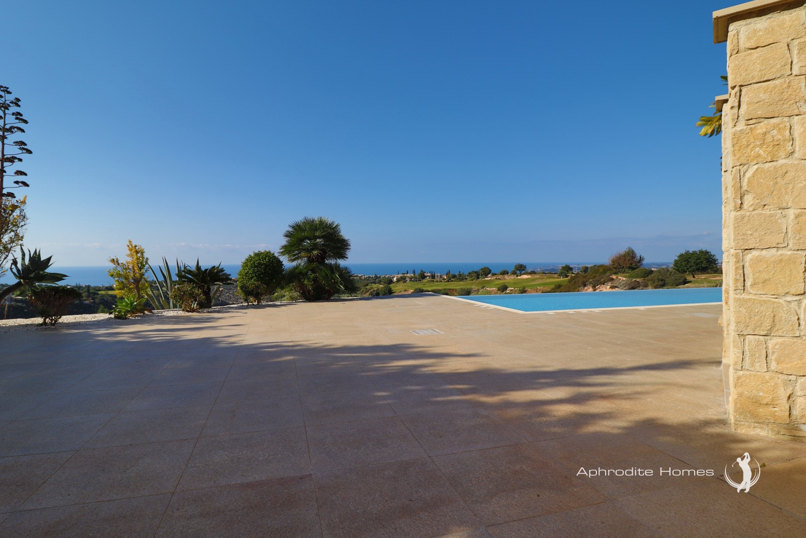 Villa For Sale  in  Aphrodite Hills