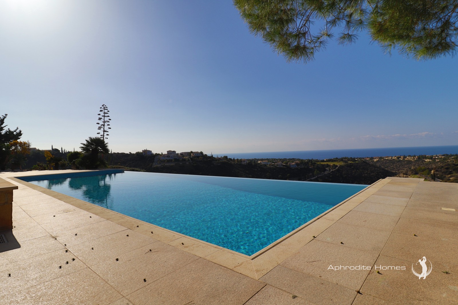 Villa For Sale  in  Aphrodite Hills