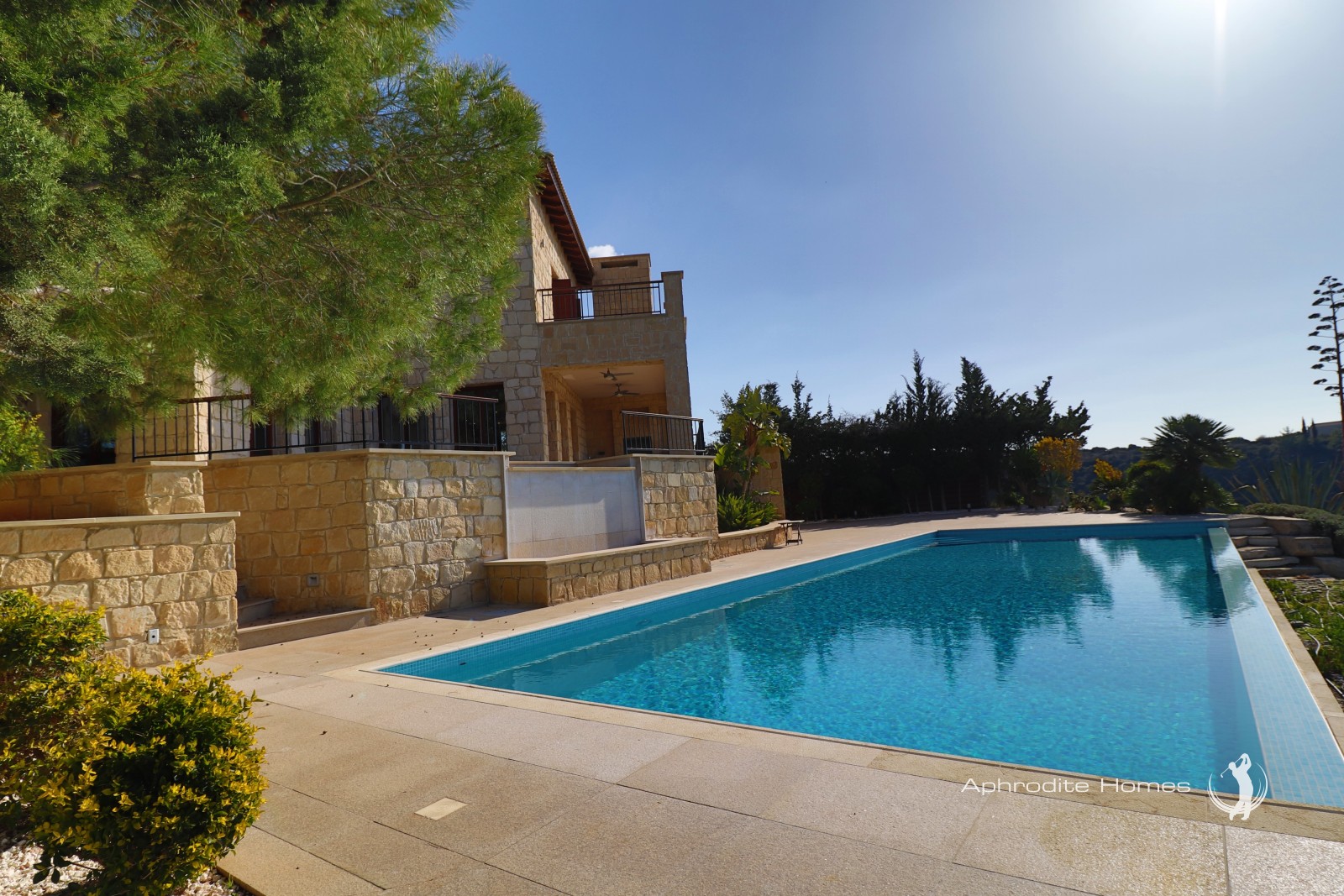 Villa For Sale  in  Aphrodite Hills