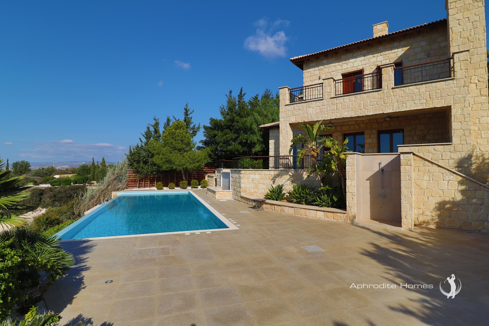 Villa For Sale  in  Aphrodite Hills
