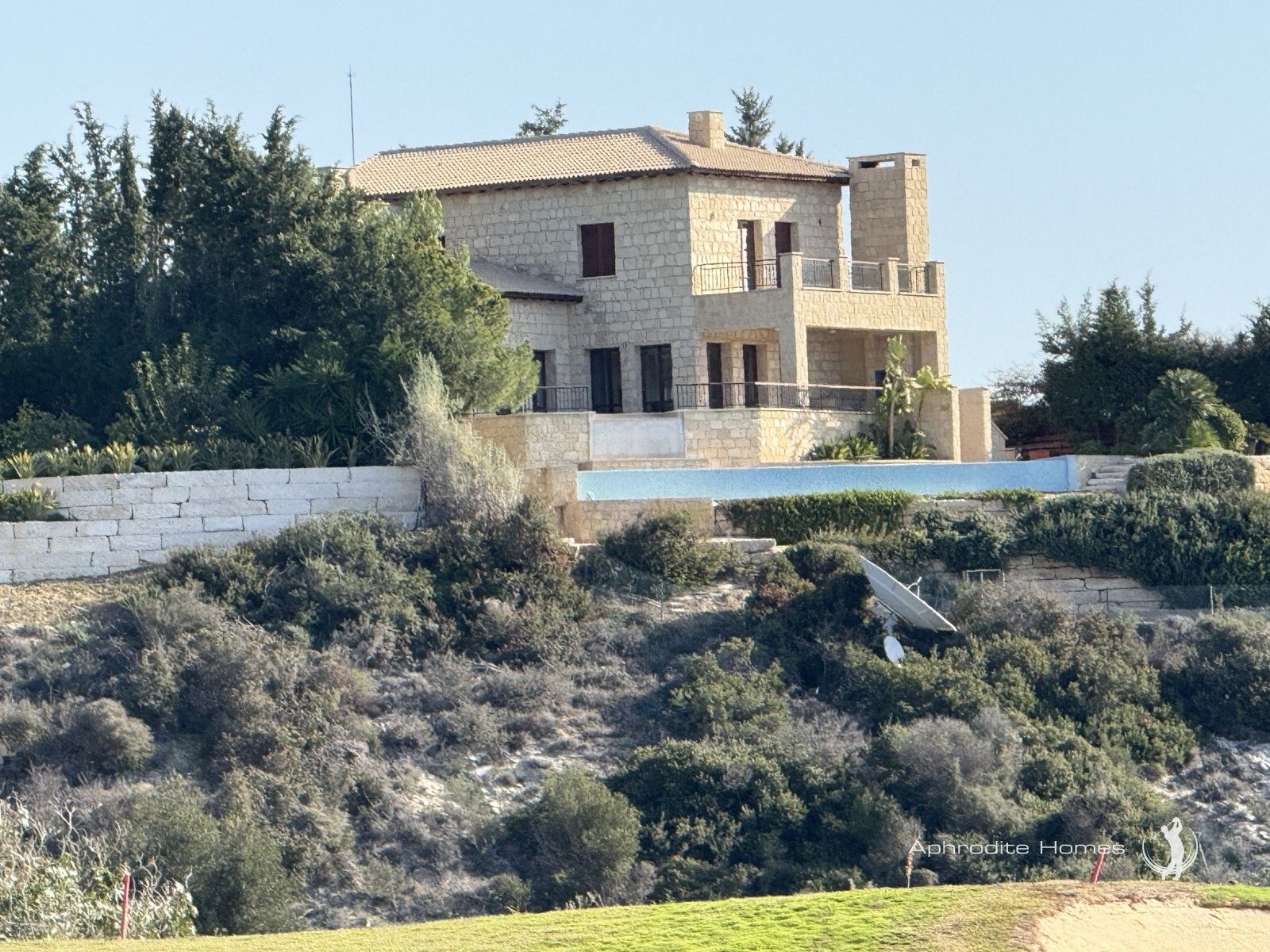 Villa For Sale  in  Aphrodite Hills