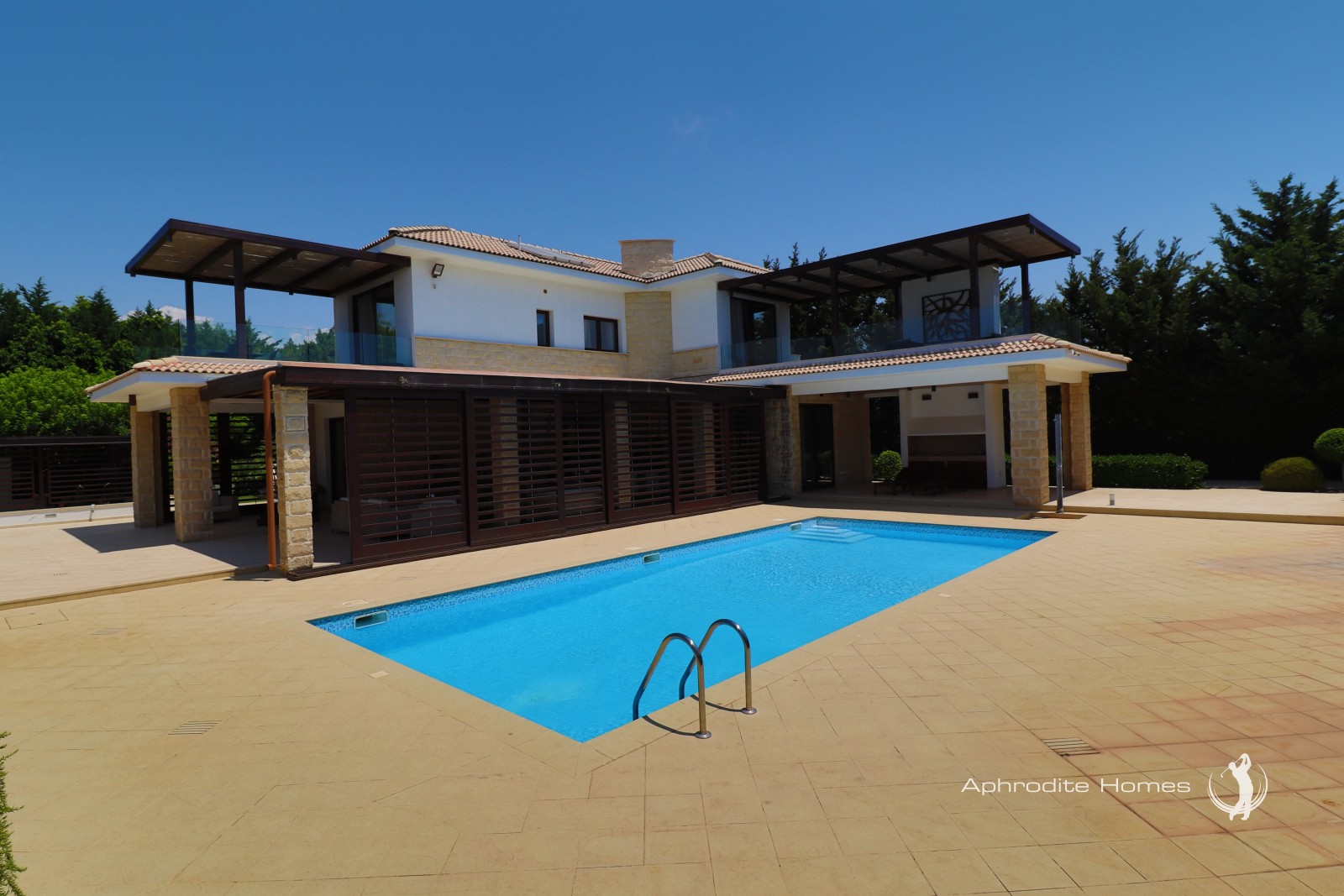 Villa For Sale  in  Aphrodite Hills
