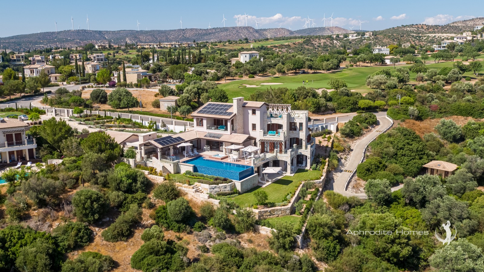 Villa For Sale  in  Aphrodite Hills