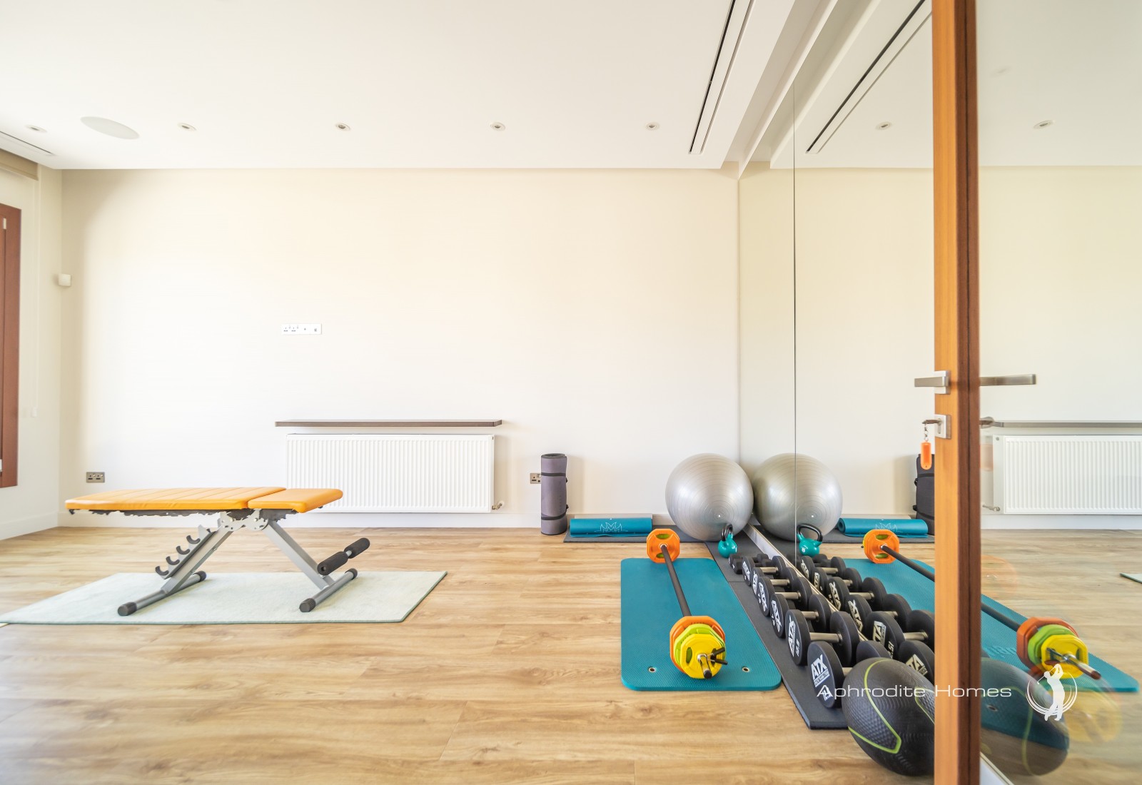 Villa For Sale  in  Aphrodite Hills