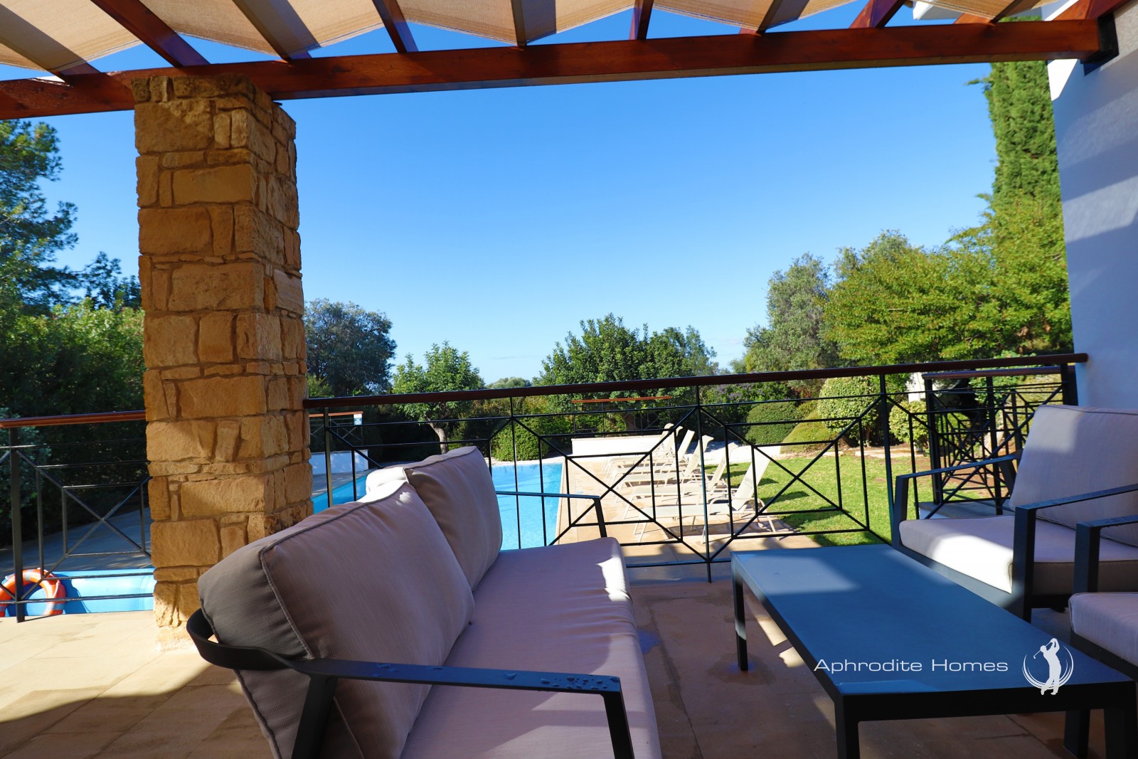 Villa For Sale  in  Aphrodite Hills