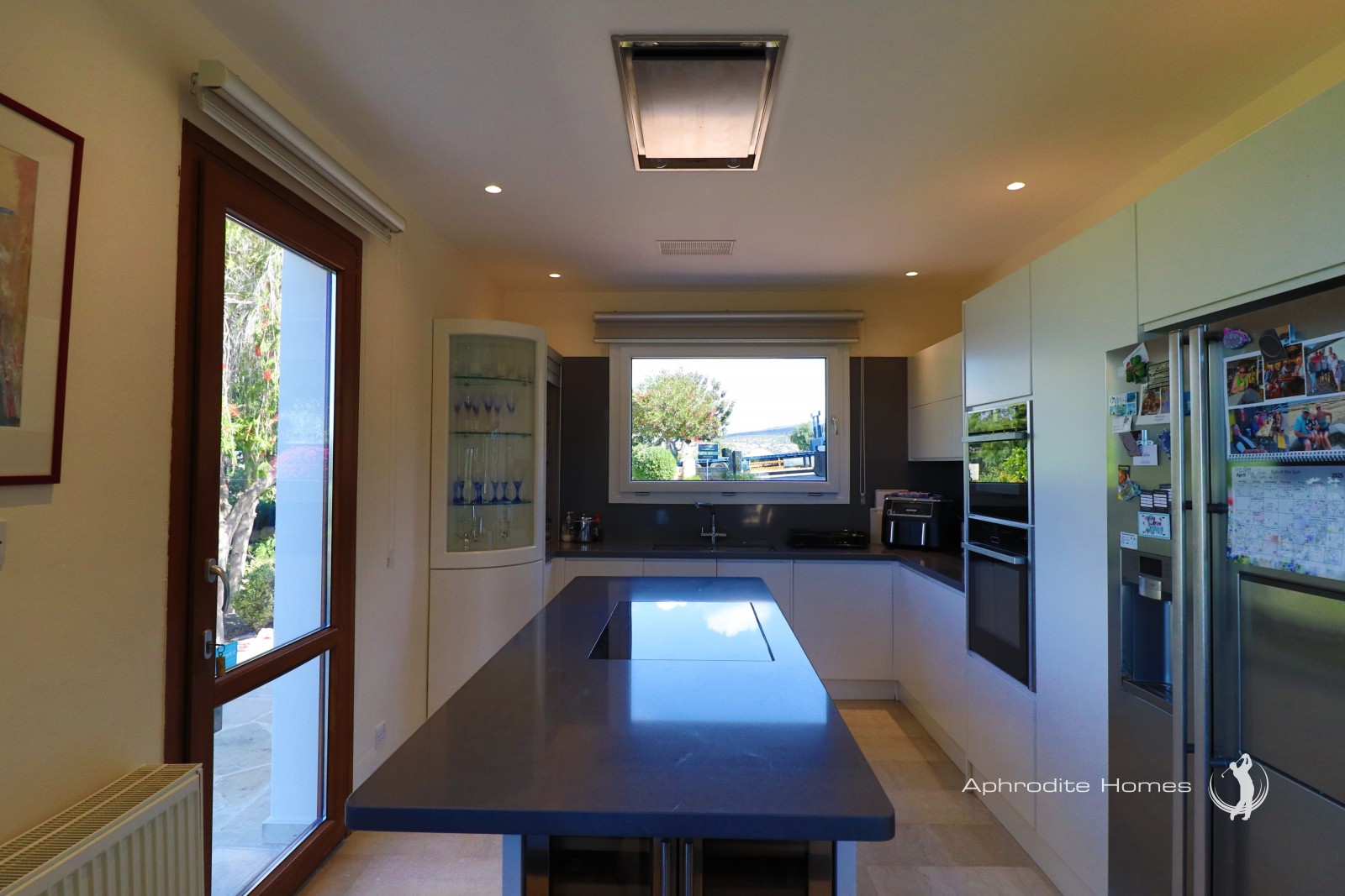 Villa For Sale  in  Aphrodite Hills