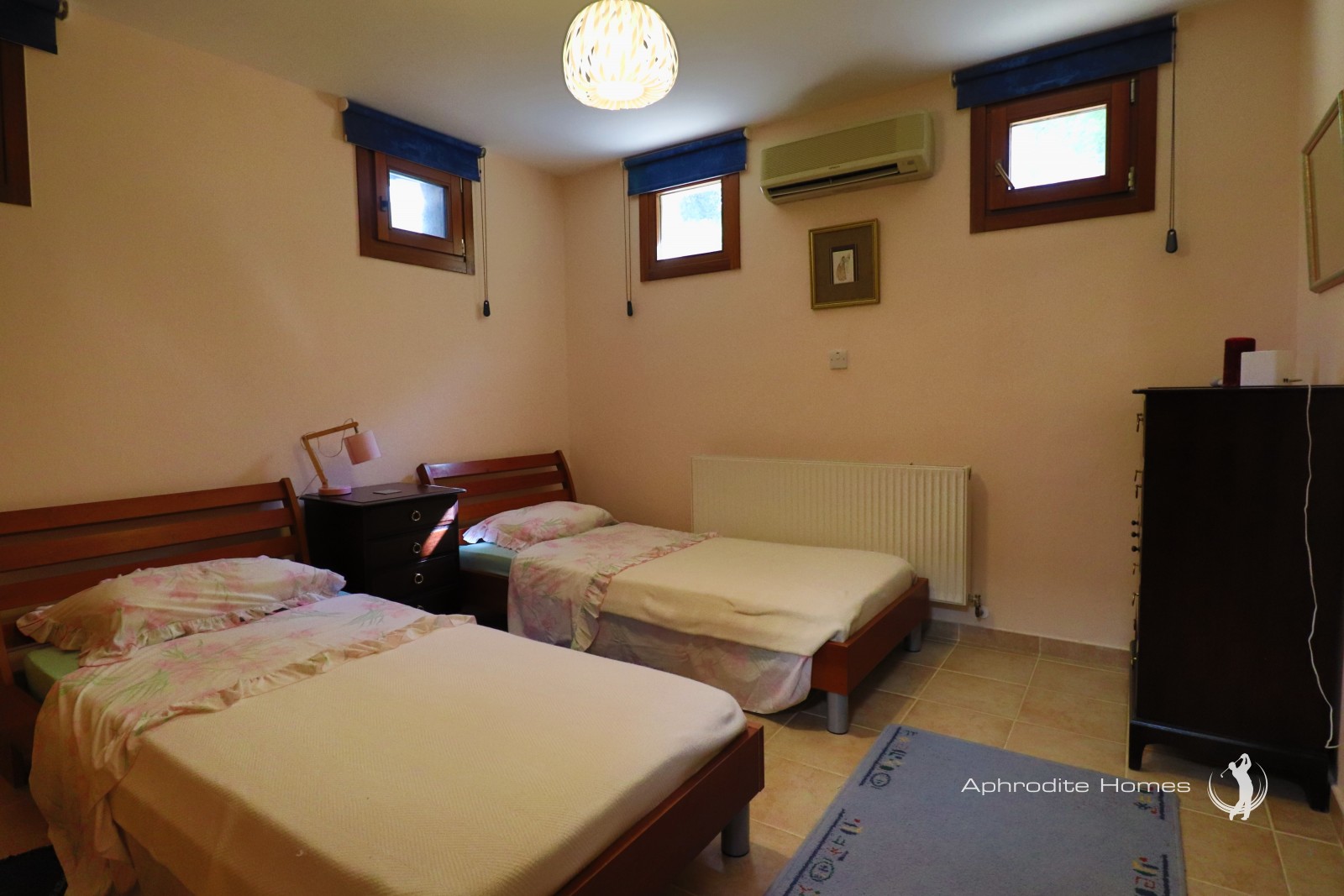 Villa For Sale  in  Aphrodite Hills