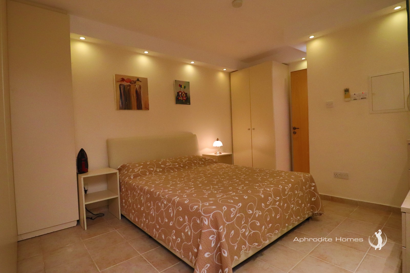 Villa For Sale  in  Aphrodite Hills