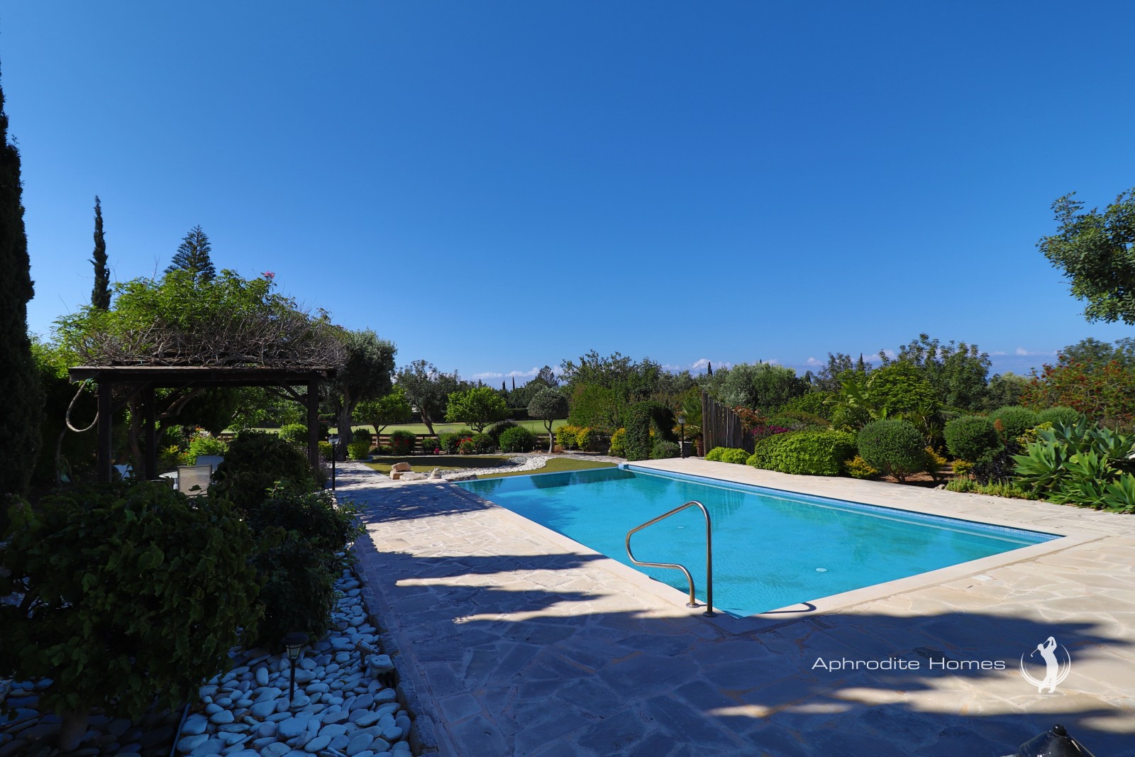 Villa For Sale  in  Aphrodite Hills