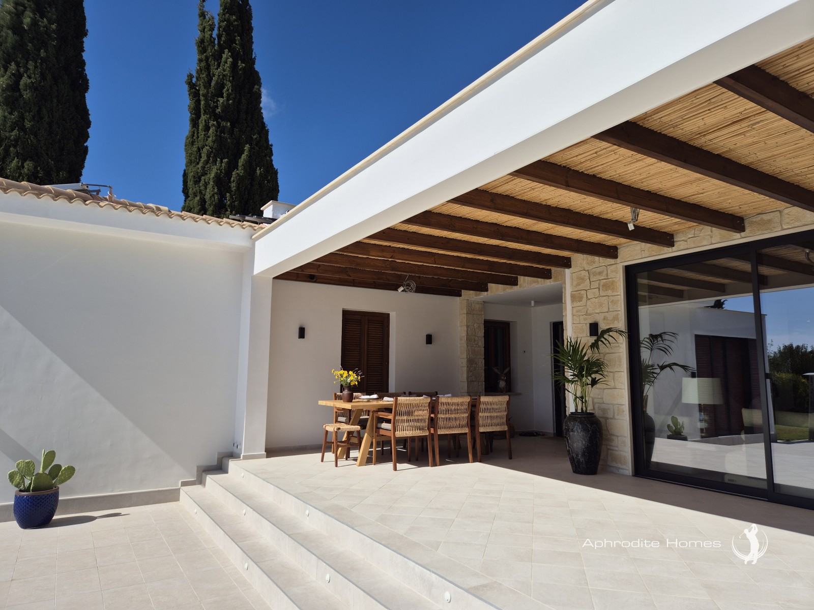 Villa For Sale  in  Aphrodite Hills