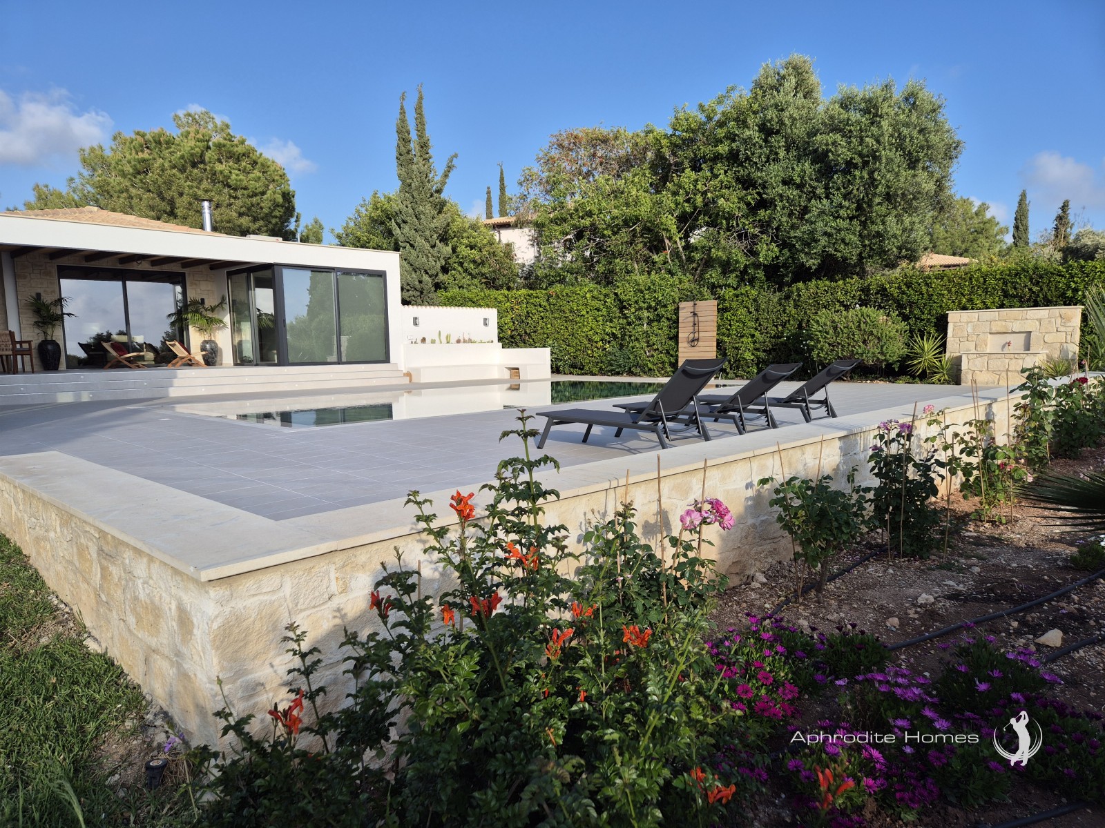 Villa For Sale  in  Aphrodite Hills
