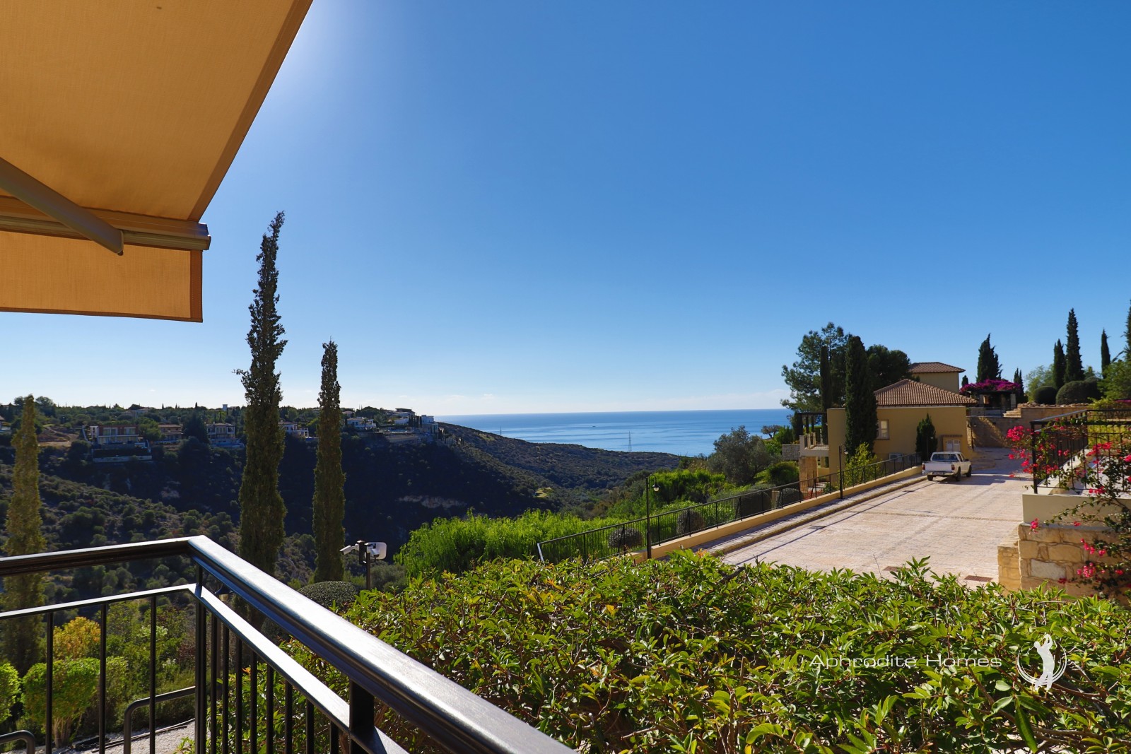 Junior Villa For Sale  in  Aphrodite Hills - Adonis